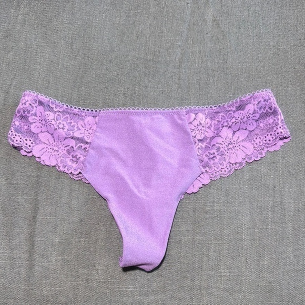 NWT PINK Victoria's Secret Purple Lace Panties S